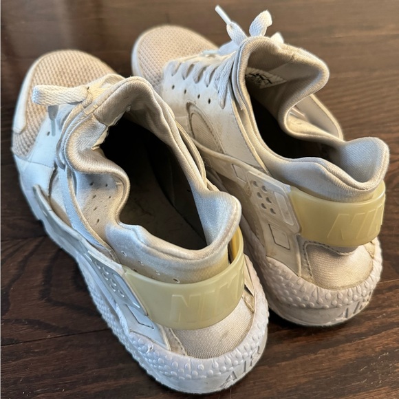 Nike Hurrache Men’s Size 13 White - Picture 2 of 3